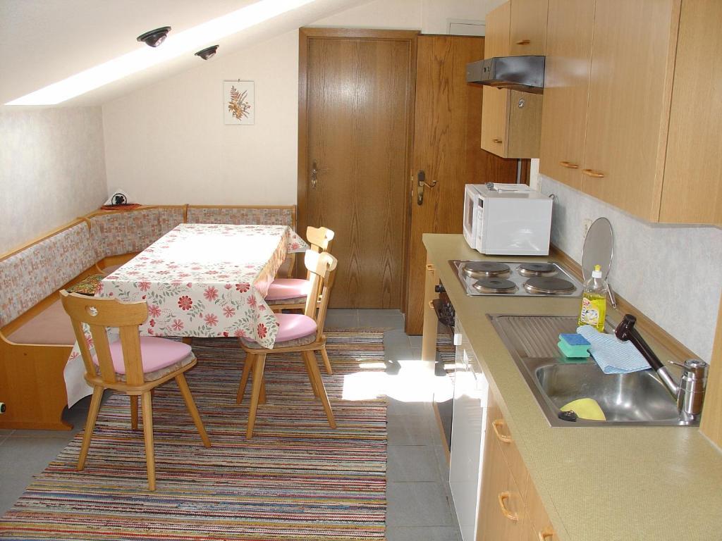 Landhaus Dickhardt Apartamento Schladming Quarto foto